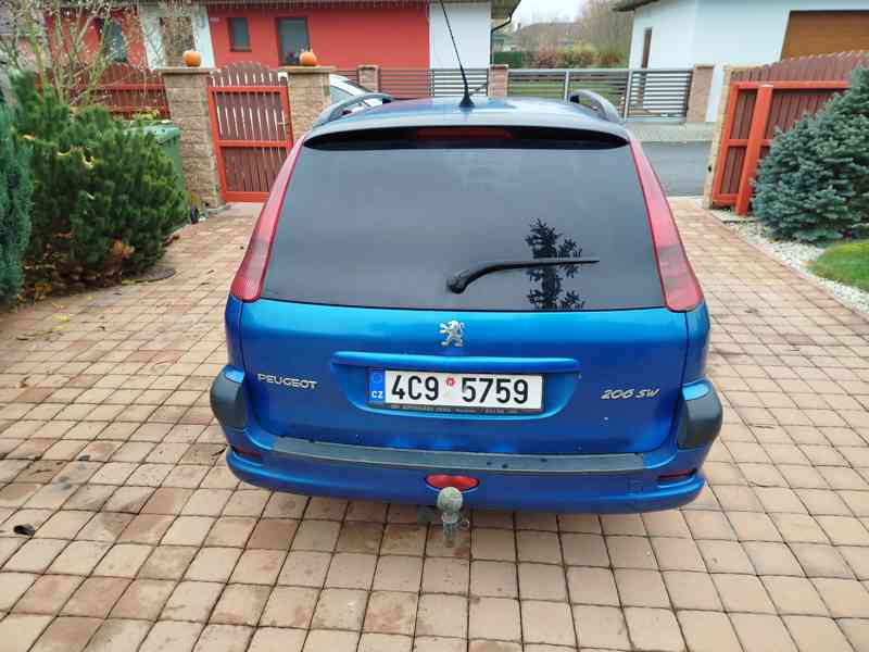 Peugeot 206 SW Tábor  - foto 10