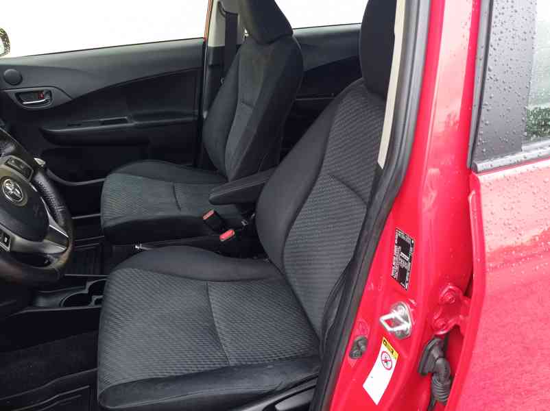 Toyota Verso S 1.3 VVTi 73kW/Kamera/1Maj - foto 9