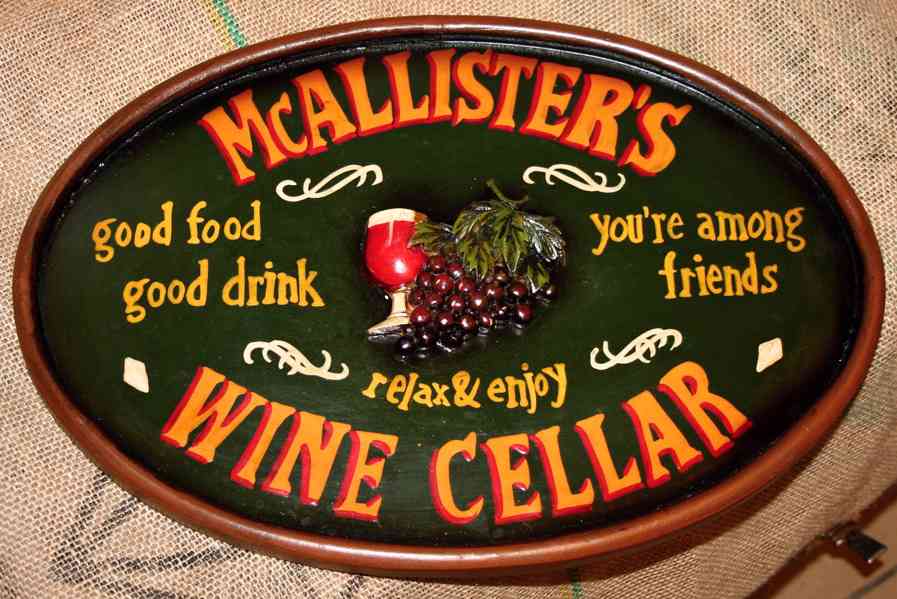 McALLISTER'S WINE CELLAR (dřevěná dekorační cedule) - foto 1