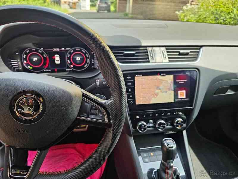 Škoda Octavia RS 245 - foto 14