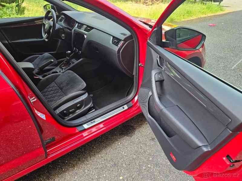 Škoda Octavia RS 245 - foto 13
