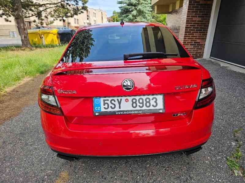 Škoda Octavia RS 245 - foto 6
