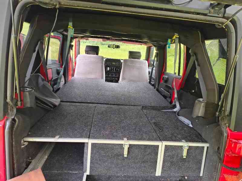 Jeep Wrangler 2,8   CRD Rubicon - vestavba - foto 4