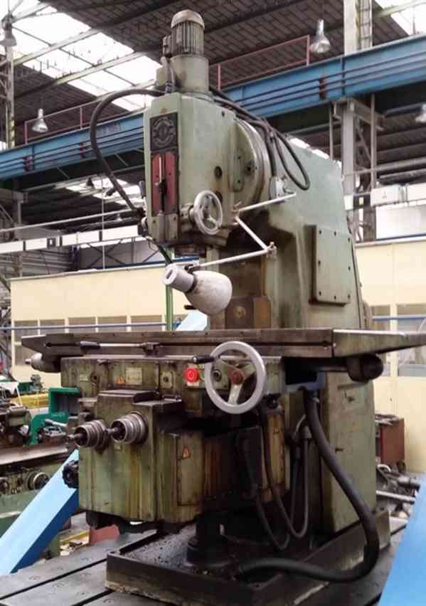 Frézka svislá 6 P 12 (7078.)   - foto 2