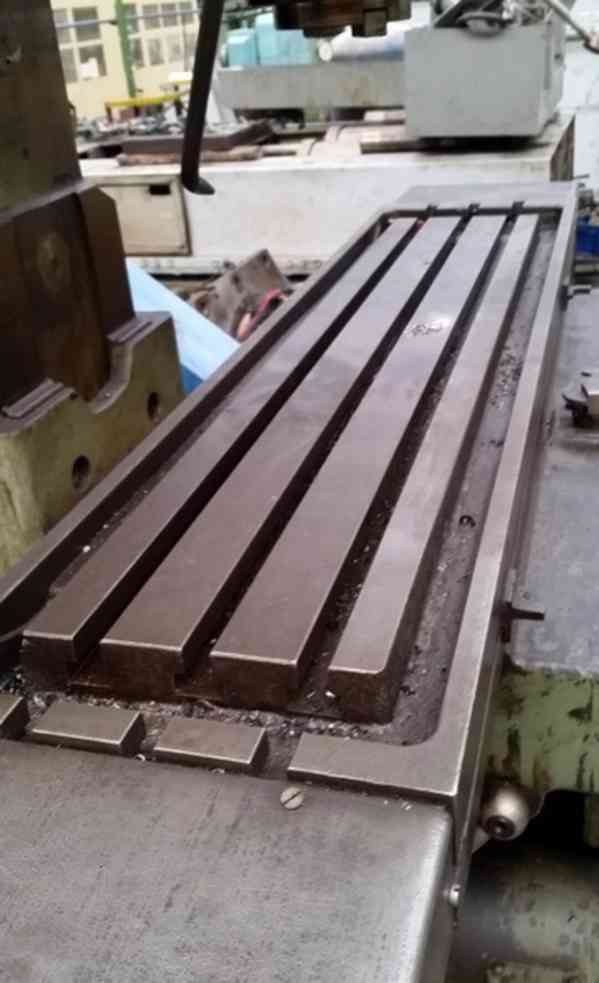 Frézka svislá 6 P 12 (7078.)   - foto 4