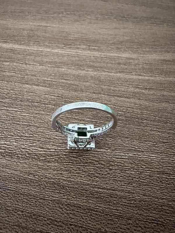 Smaragdový prsten - foto 11