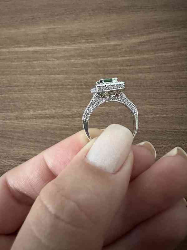 Smaragdový prsten - foto 9