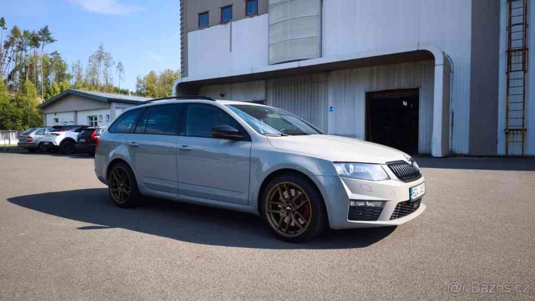 Škoda Octavia 2,0 - foto 9