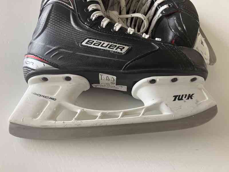Brusle Bauer Vapor X400 vel. 37,5 - foto 2
