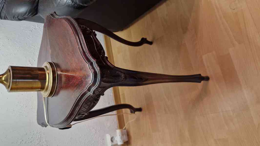 Starožitný odkládací stolek - foto 3