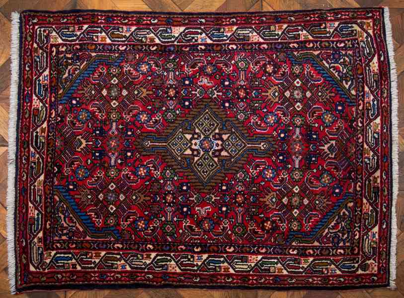 Ručně vázaný koberec z perského Hamadanu 142 X 103 cm