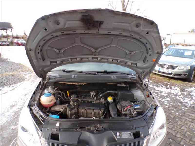 Škoda Roomster 1,2 12V 51KW DIGI.KLIMA - foto 12