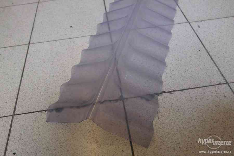 POLYKARBONÁTY KOMŮRKOVÉ DUTINKOVÝ MAKROLON (LEXAN a SUNLITE) - foto 5