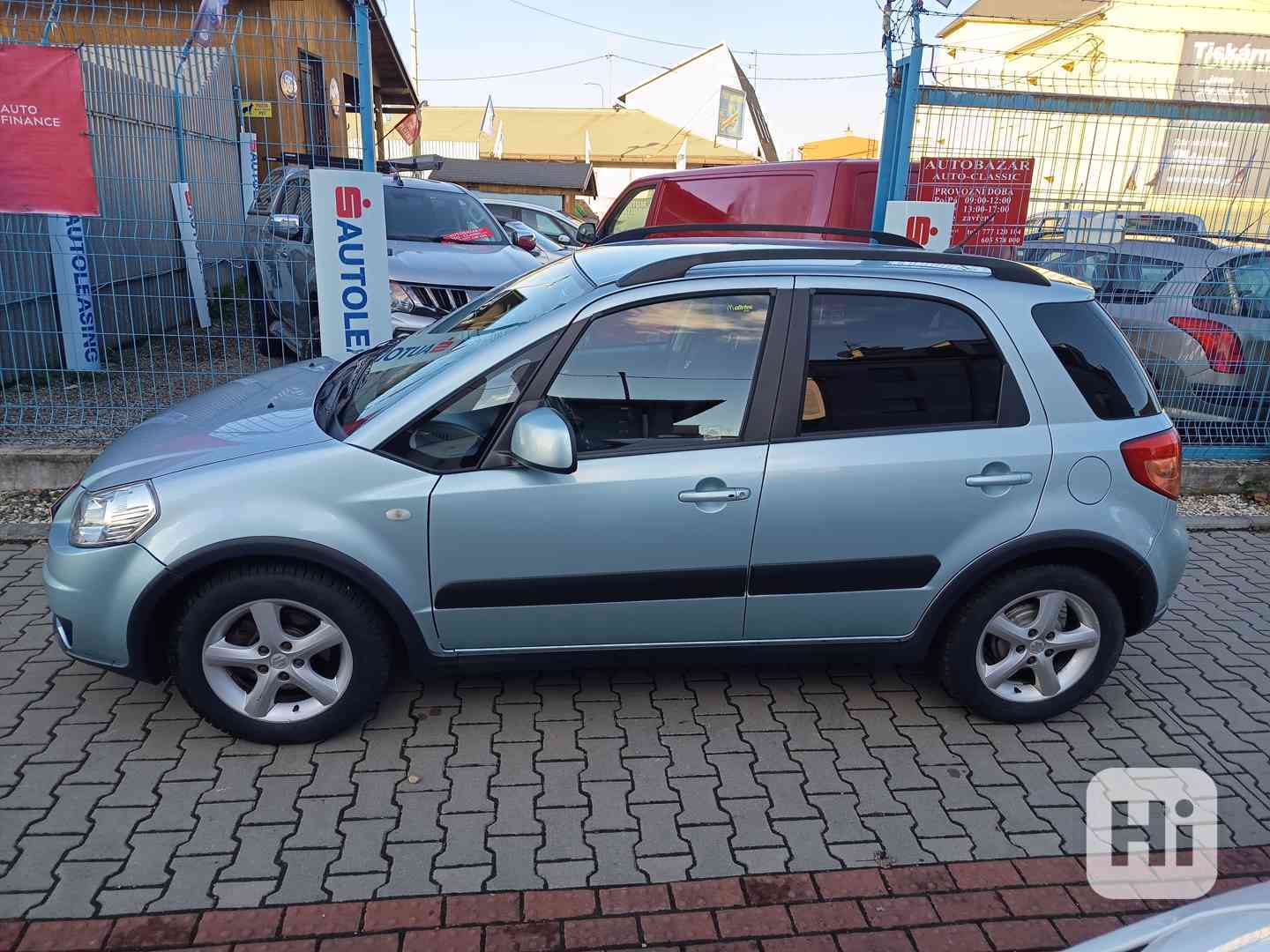 Suzuki SX4 1,6i Comfort ČR NAVI  - foto 1