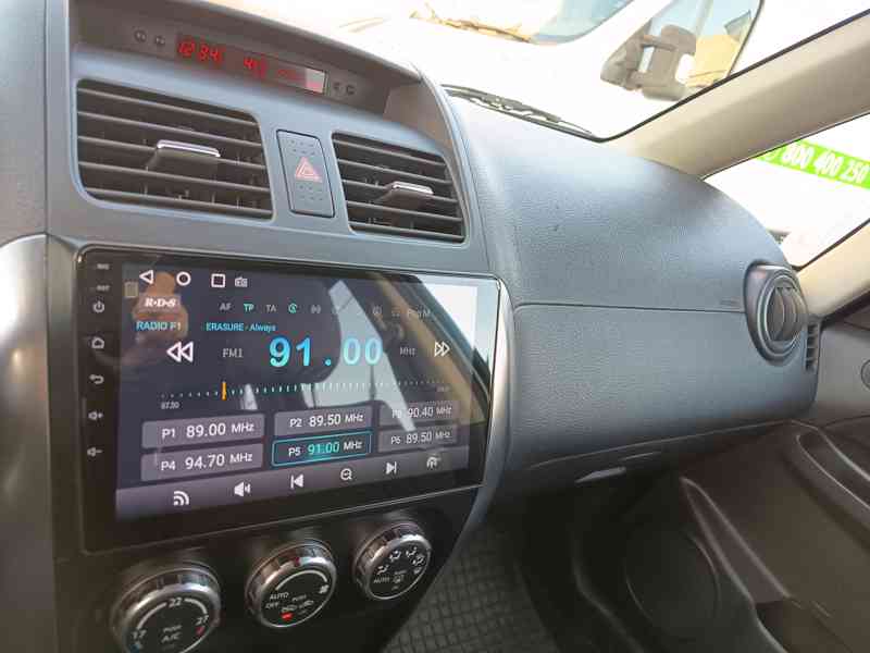 Suzuki SX4 1,6i Comfort ČR NAVI  - foto 30