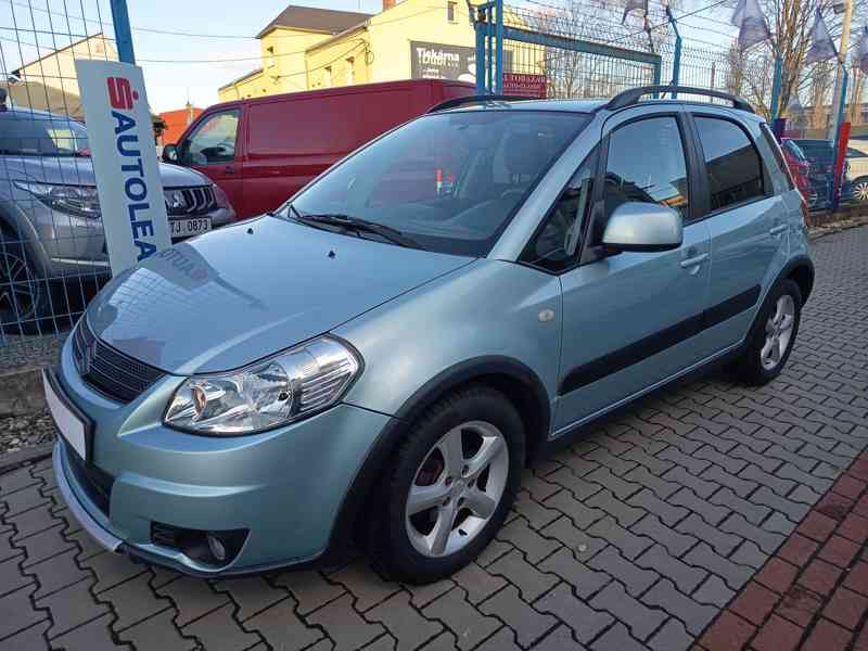 Suzuki SX4 1,6i Comfort ČR NAVI  - foto 4