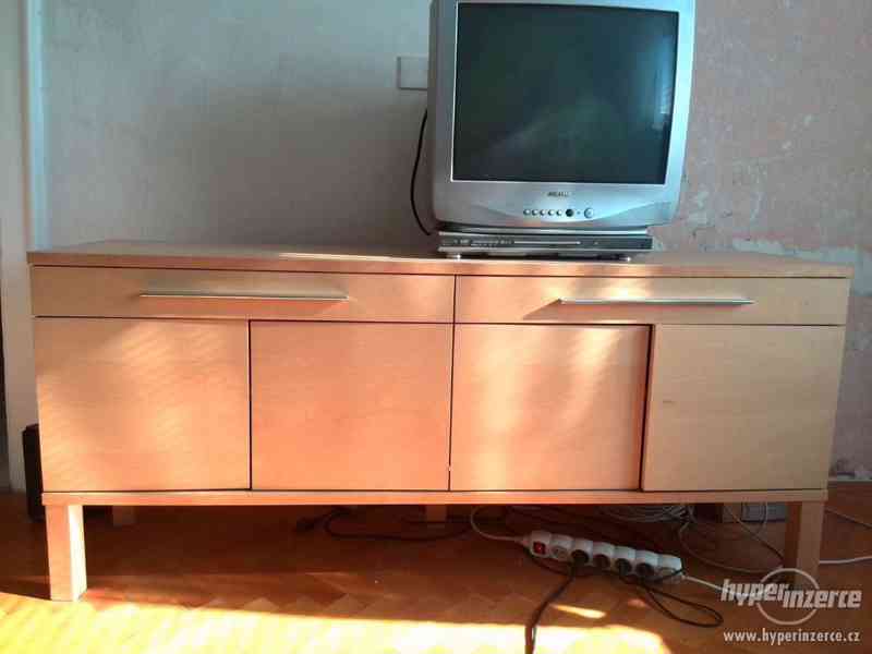 Komoda pod televizi Ikea - foto 1