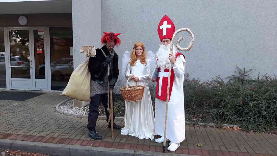 Mikuláš, anděl a čert. Praha 2026 - foto 3