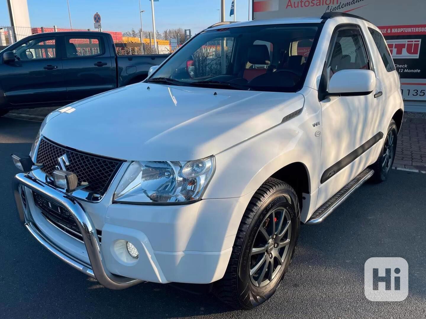 Suzuki Grand Vitara 1.6i Club benzín 78kw - foto 1