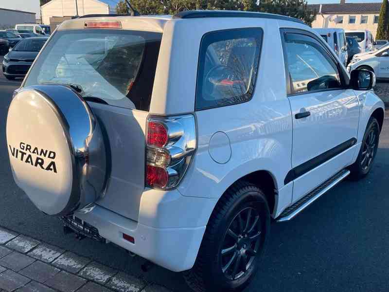 Suzuki Grand Vitara 1.6i Club benzín 78kw - foto 7