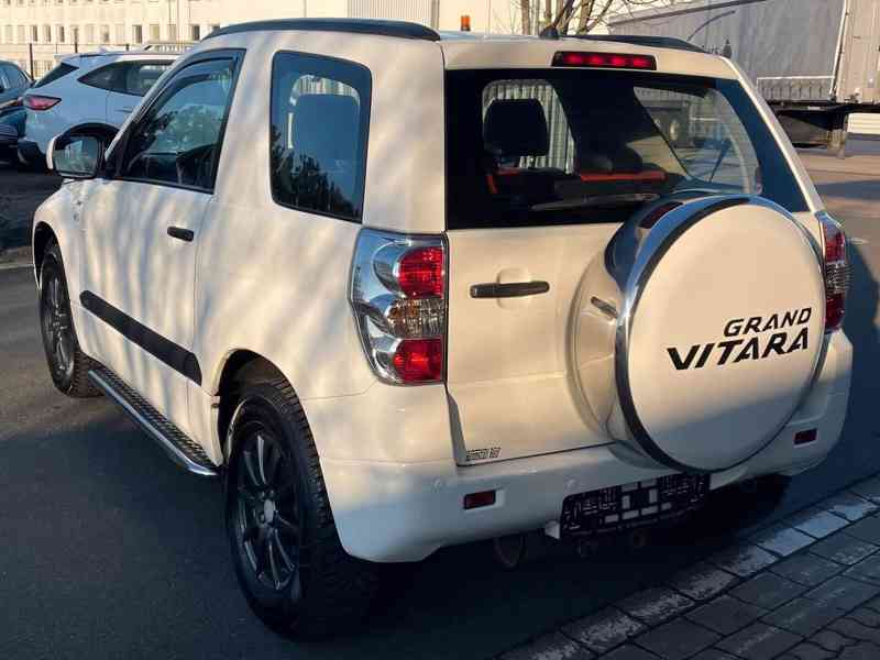 Suzuki Grand Vitara 1.6i Club benzín 78kw - foto 3