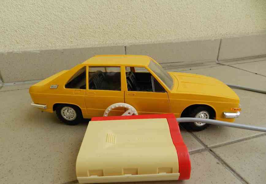 Tatra 613 Ites 1979 - foto 14