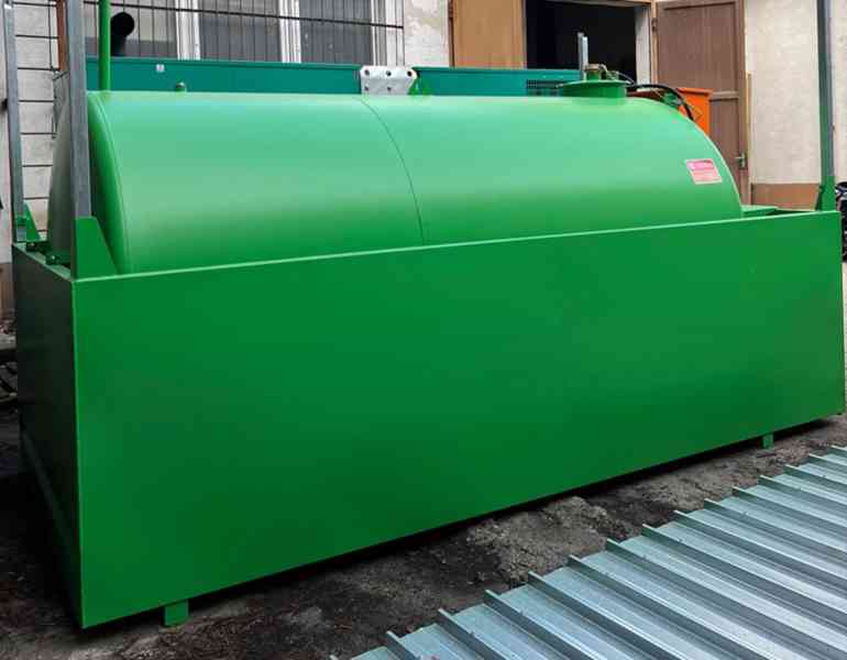 Palivová nádrž 9000L - foto 2