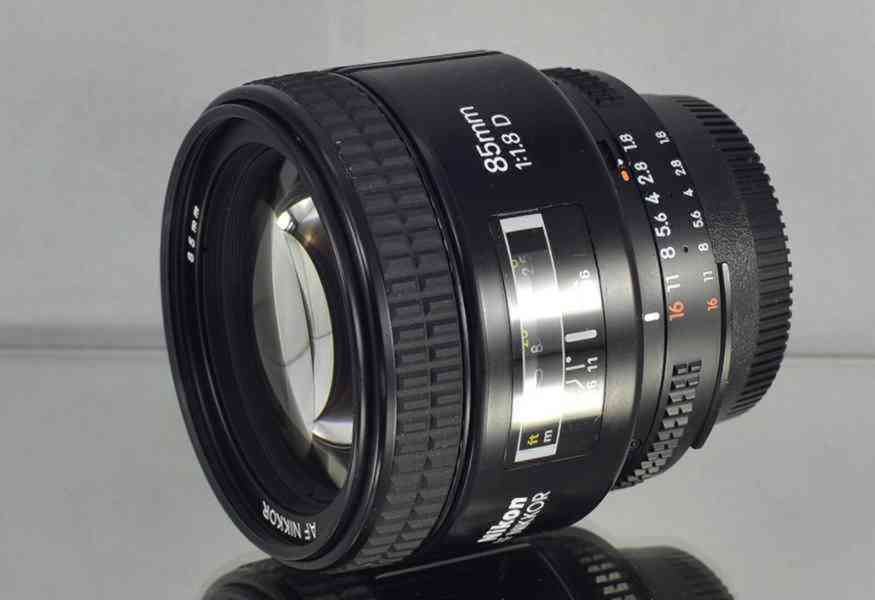 Nikon AF 85mm 1:1.8 D *FX Pevný Portrétový Objektiv*UV FILTR - foto 4