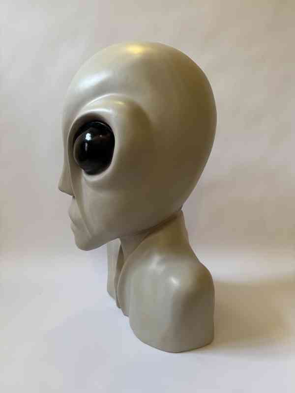 Hlava - socha mimozemšťan 57 cm - foto 2