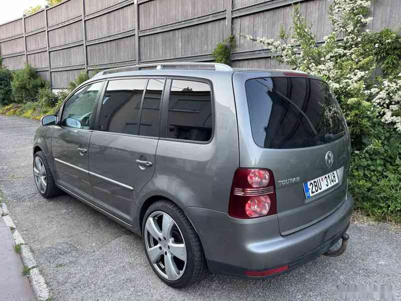 touran tdi 103kw highline dsg xenon - foto 9