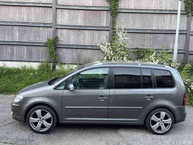 touran tdi 103kw highline dsg xenon - foto 8
