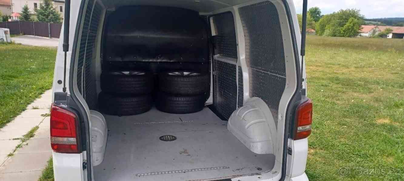 Volkswagen Transporter 2,0 T5 - foto 11