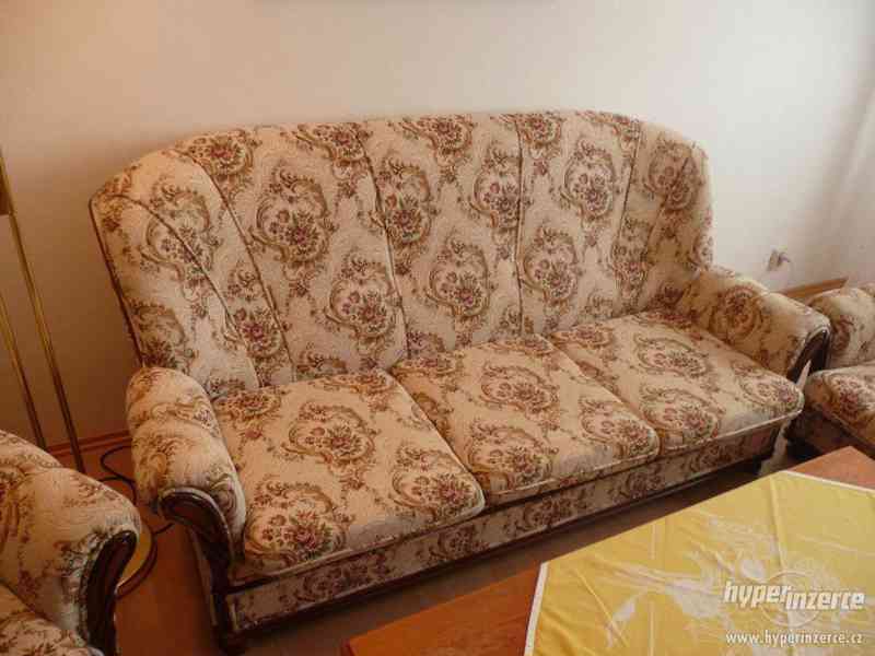 Sedací souprava v retro stylu - foto 2