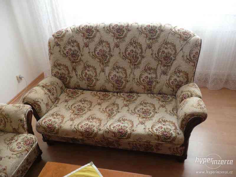 Sedací souprava v retro stylu - foto 3