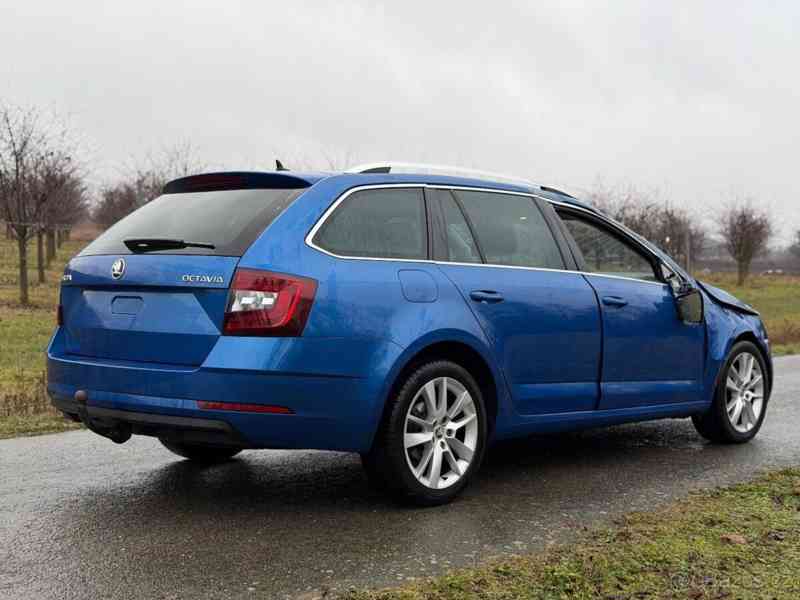 Škoda Octavia 1,5   TSI 110kW DSG CANTON KESSY - foto 7