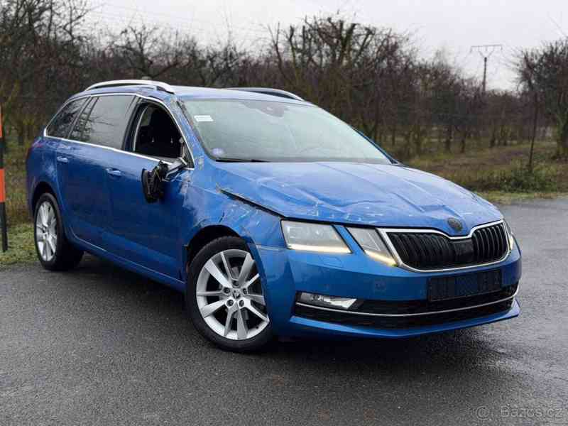 Škoda Octavia 1,5   TSI 110kW DSG CANTON KESSY - foto 8