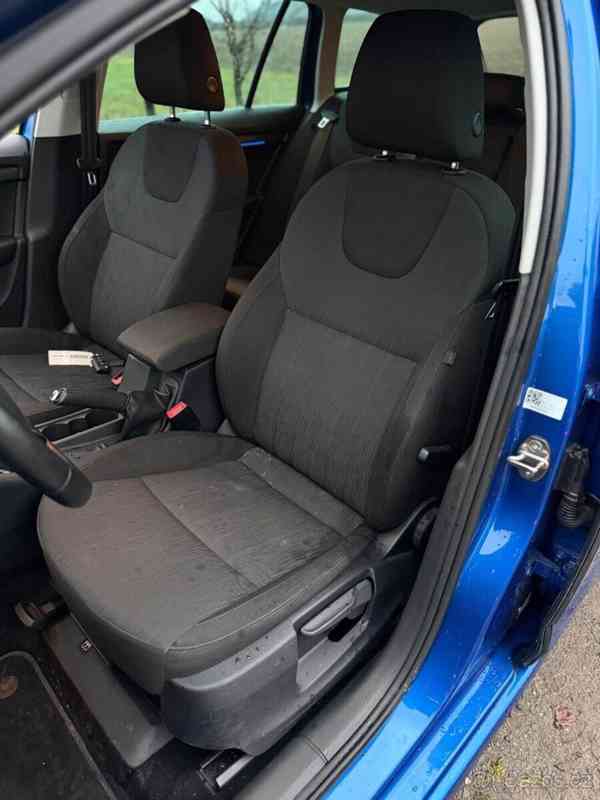 Škoda Octavia 1,5   TSI 110kW DSG CANTON KESSY - foto 18