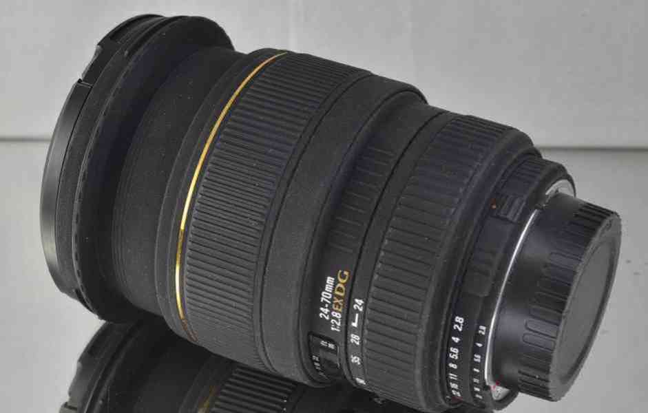 pro Nikon - Sigma DG 24-70mm F/2.8  EX MACRO *F.F. - foto 7