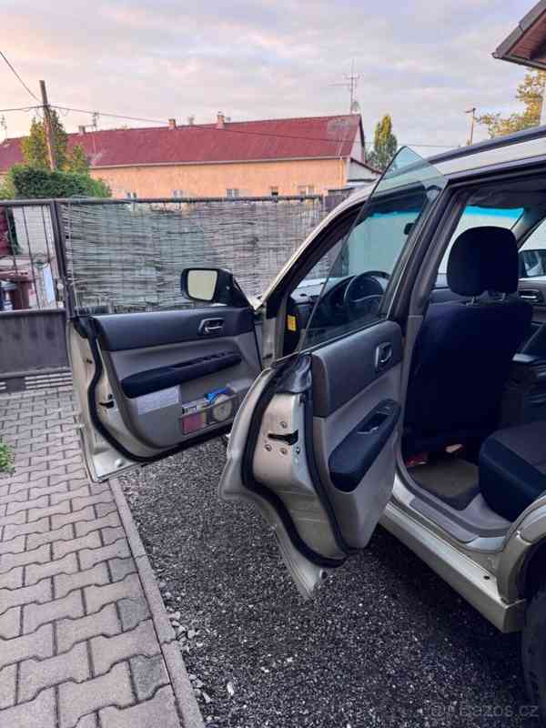 Subaru Forester 2,5   TURBO, 2006, automat - foto 13