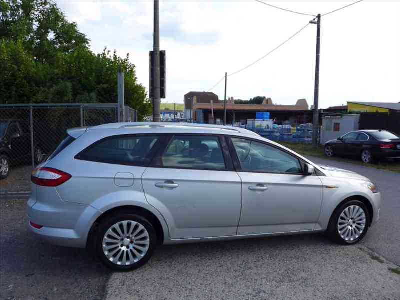 Ford Mondeo 2,0 TDCI - foto 2