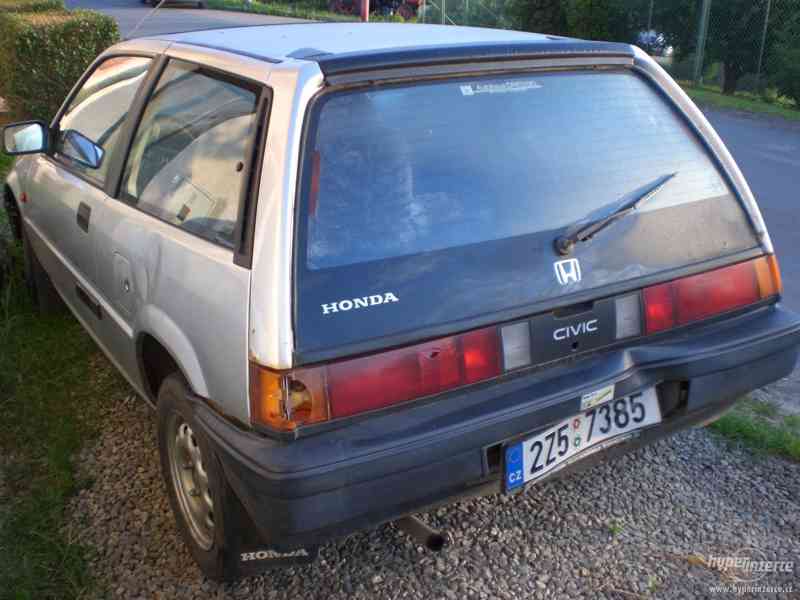 Honda civic - foto 3