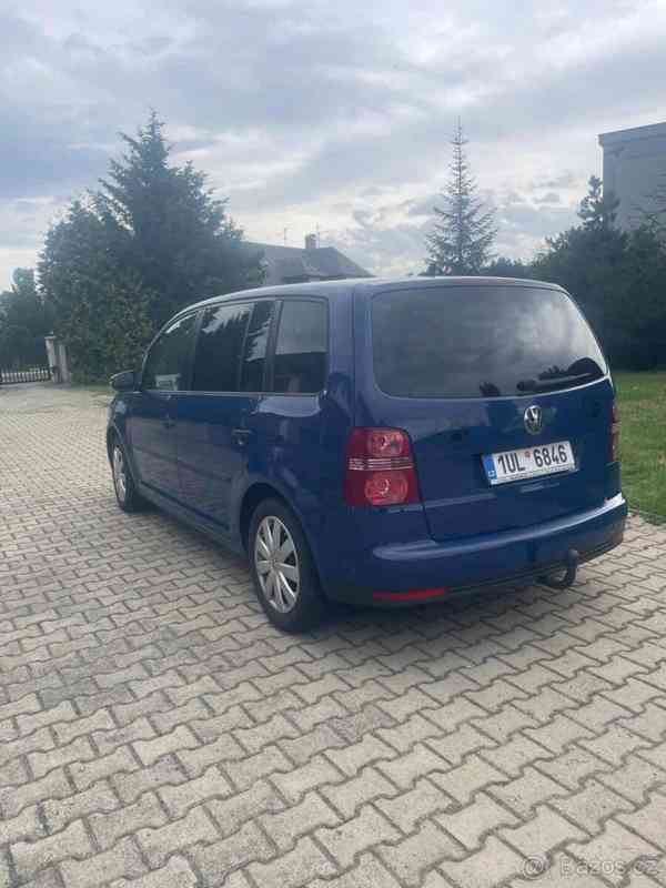 Volkswagen Touran 1,9   Tdi 77 kw r.v. 2009 - foto 4