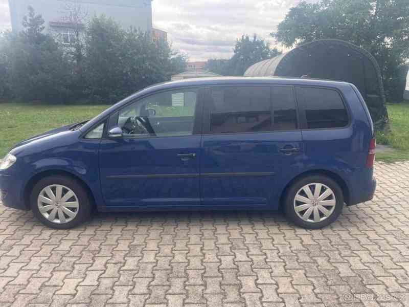 Volkswagen Touran 1,9   Tdi 77 kw r.v. 2009 - foto 8