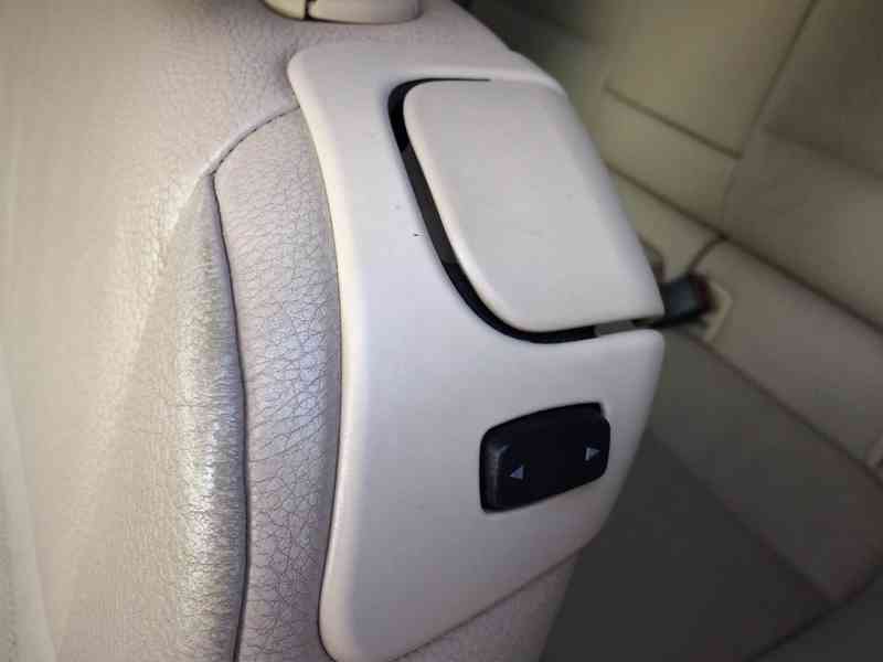 BMW 330 D kupé automat - foto 13
