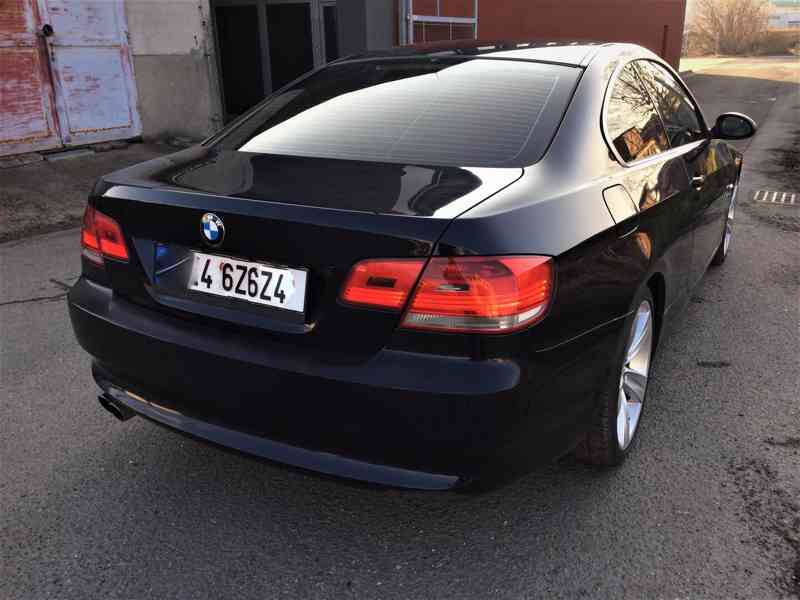 BMW 330 D kupé automat - foto 3