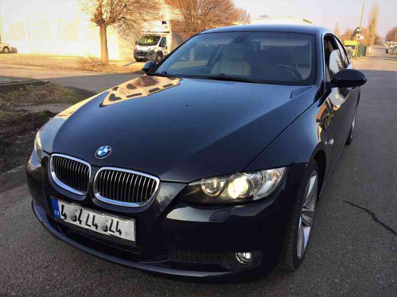BMW 330 D kupé automat - foto 4