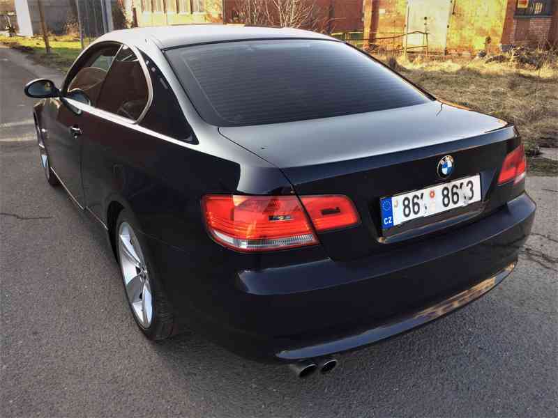 BMW 330 D kupé automat - foto 6