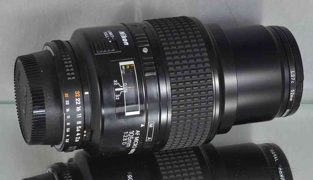 Nikon AF Micro 105mm 1:2.8 D *MACRO 1:1*FX formát - foto 7