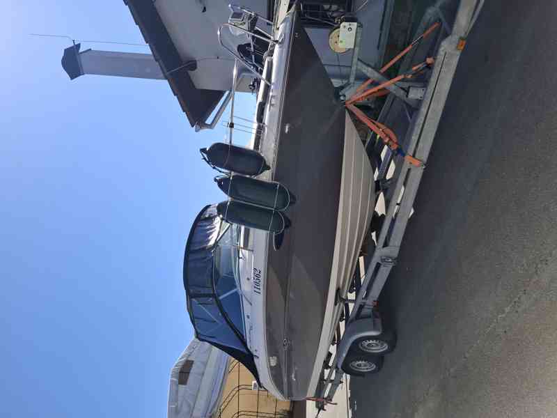 SEA RAY 235 WEEKENDER - foto 1