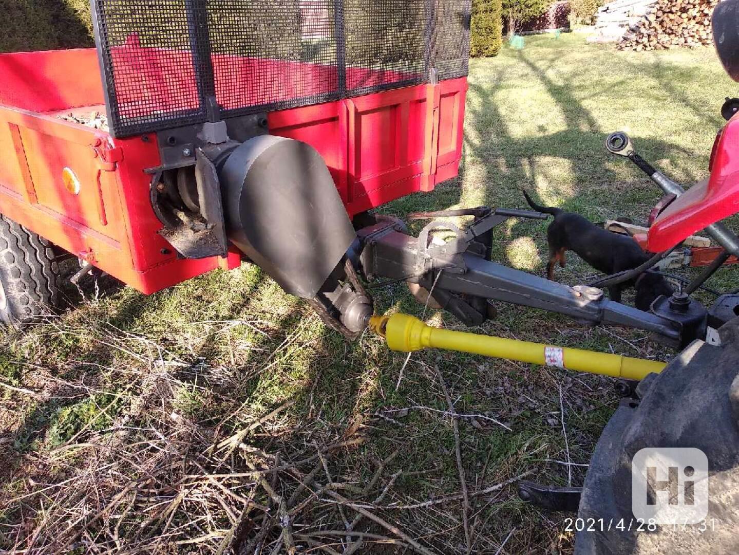 šťepkovač špalikovač traktor - foto 1